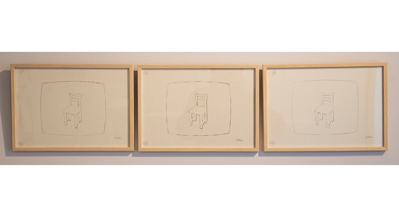 Felipe  Ehrenberg. "Reflejos", 1974. Serie de 7 dibujos a lápiz, usando plantillas, sobre Canson. 21 x 29,8 cm cada uno. "Espejulacciones" en Galería Freijo, 2018.