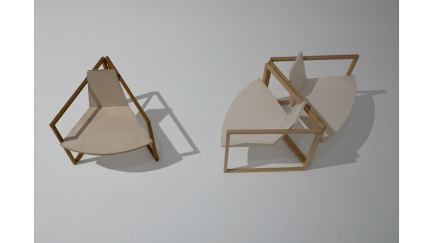 Models of the chairs "Liceo" and "Liceo tú y yo". Freijo Gallery, 2022.