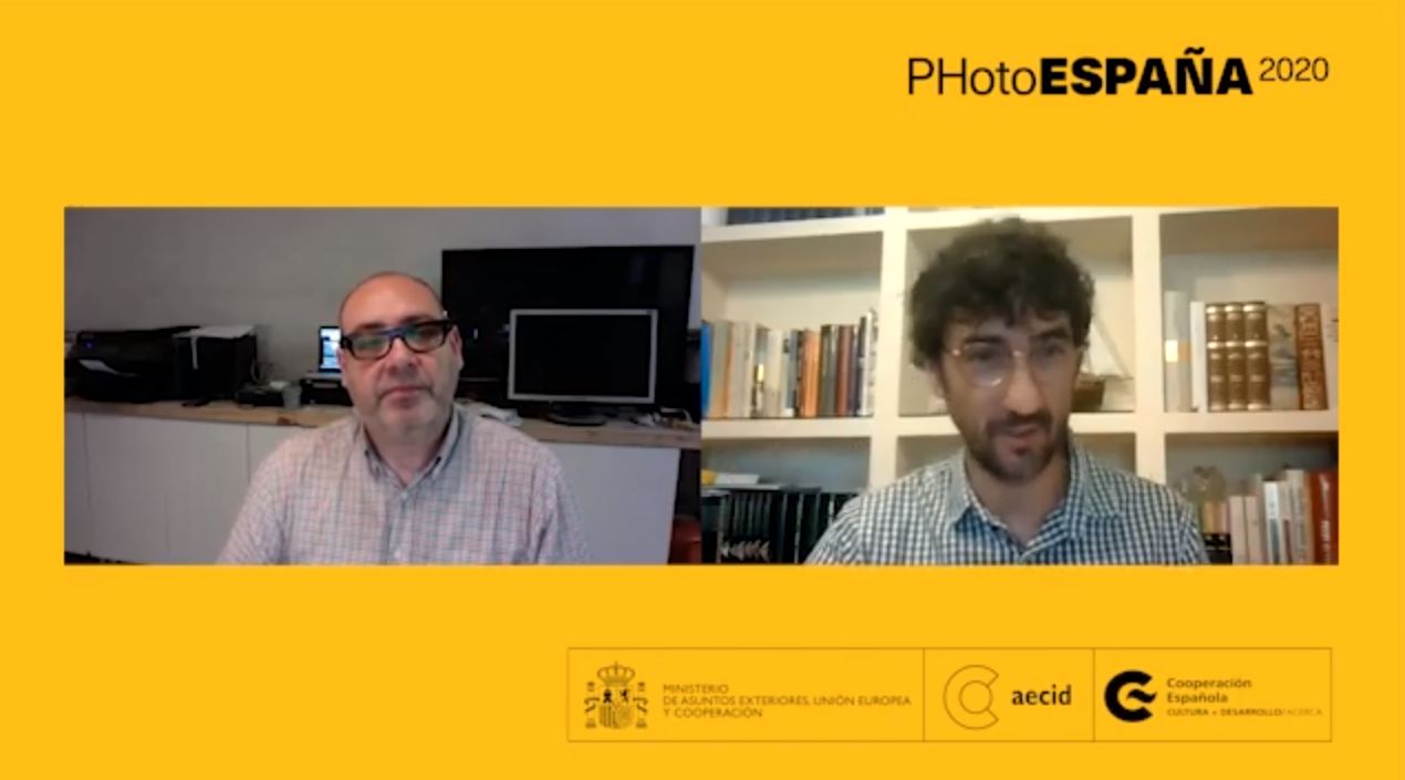 Conversación: Jesús Ubera (fotógrafo) y Ramón Mateos (comisario) | PHotoESPAÑA 2020