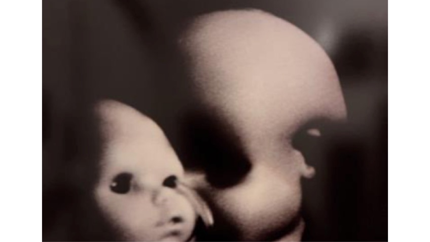 Serie "Clónicos" (1992-1997), incluida en la exposición "¿Cómo continuar? en Galería Freijo, 2023.
